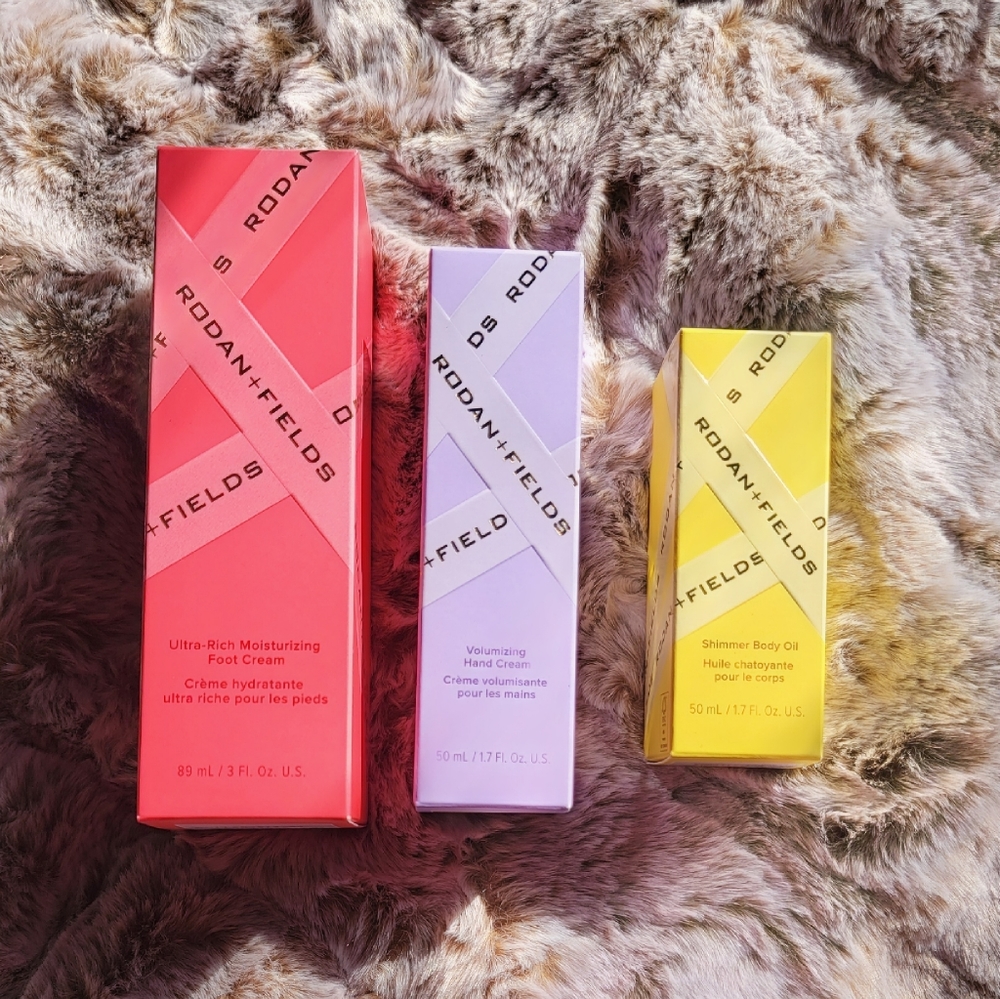 Deluxe Pack✨️Limited Edition Holiday Foot & Body - Picture 2 of 3